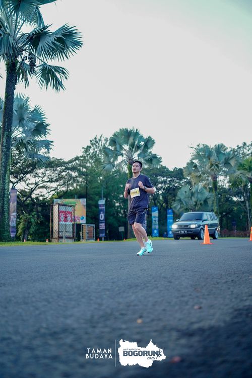 Race photo from Taman Budaya x BOGORUN 2025