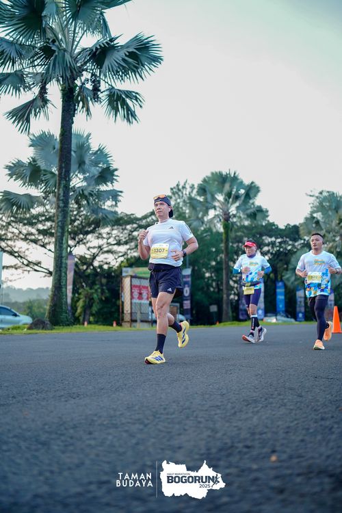 Race photo from Taman Budaya x BOGORUN 2025