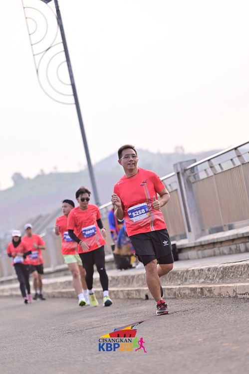 Race photo from CISANGKAN KBP CITY RUN 2025