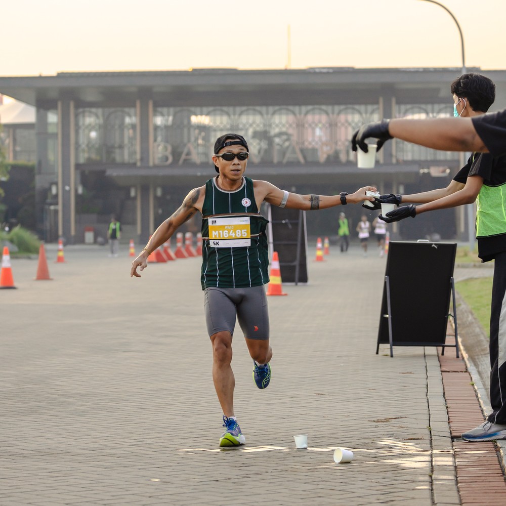 Race photo from YUK TRAVEL RUN