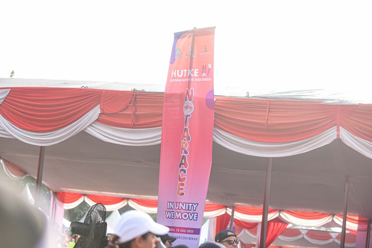 Race photo from NOTARACE 2025