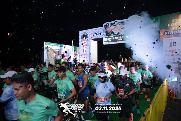 Race photo from Arutmin Borneo Run 2024