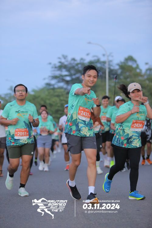 Race photo from Arutmin Borneo Run 2024