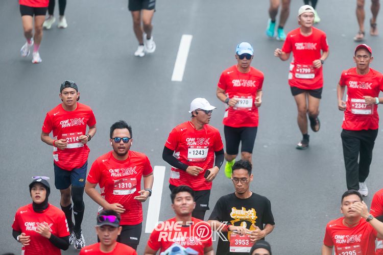 Race photo from ONE RUN 10K 2025