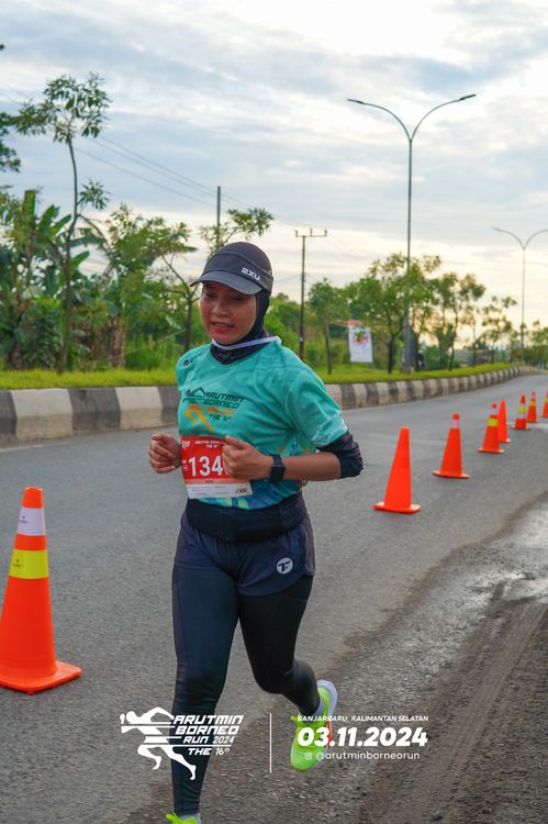 Race photo from Arutmin Borneo Run 2024