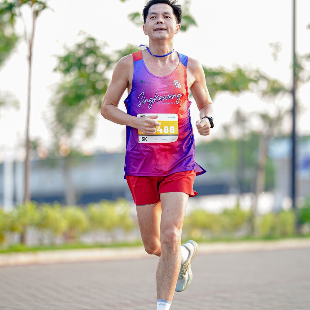 Race photo from YUK TRAVEL RUN