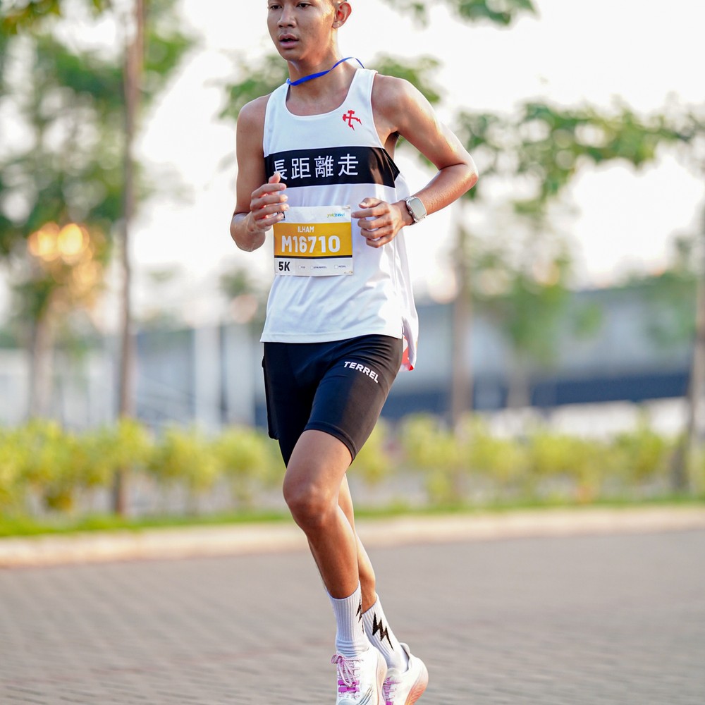 Race photo from YUK TRAVEL RUN