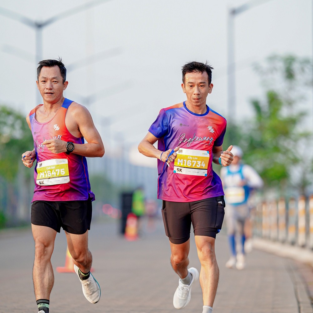 Race photo from YUK TRAVEL RUN