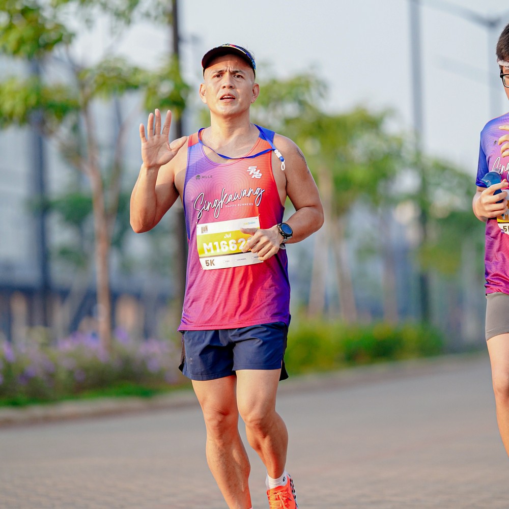 Race photo from YUK TRAVEL RUN