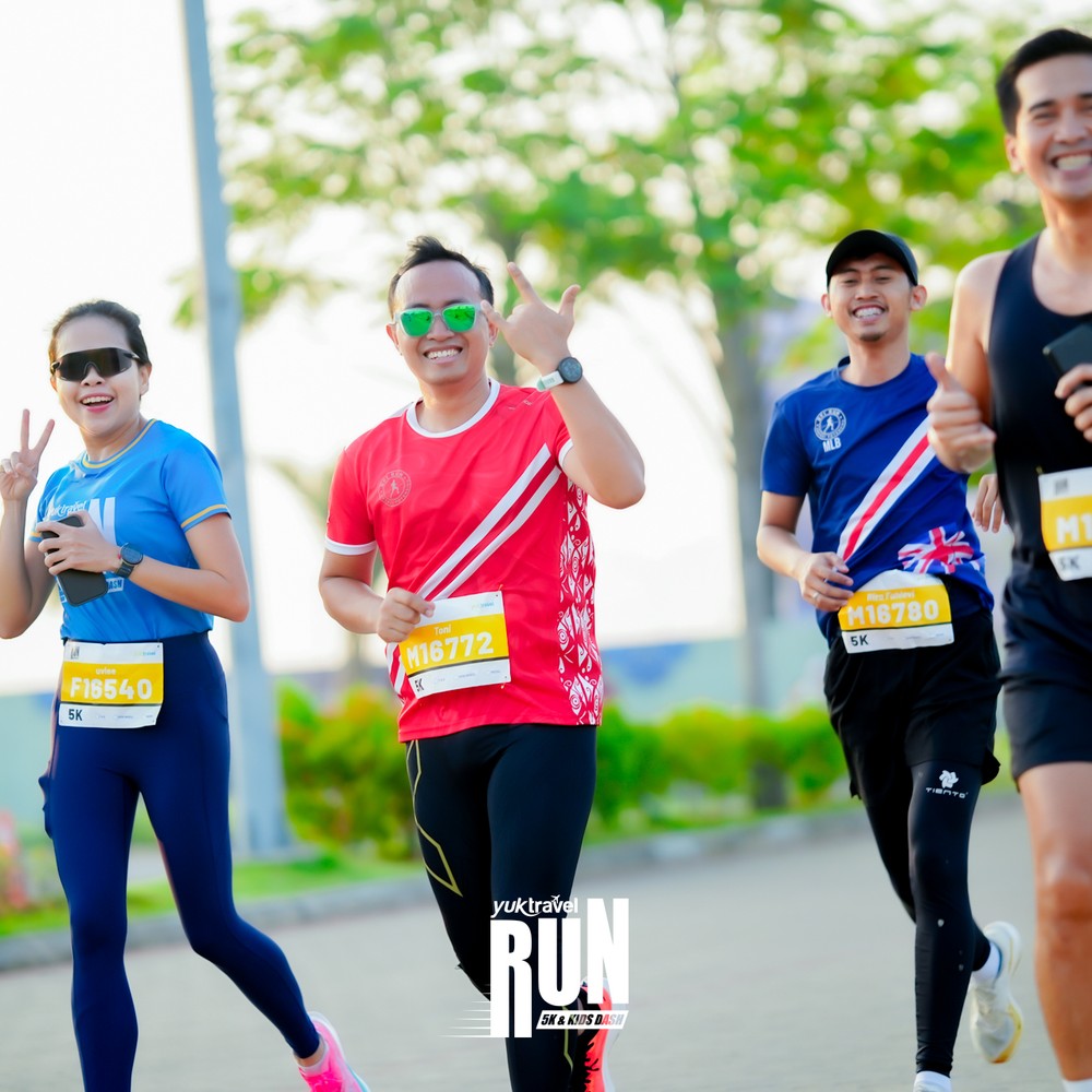 Race photo from YUK TRAVEL RUN