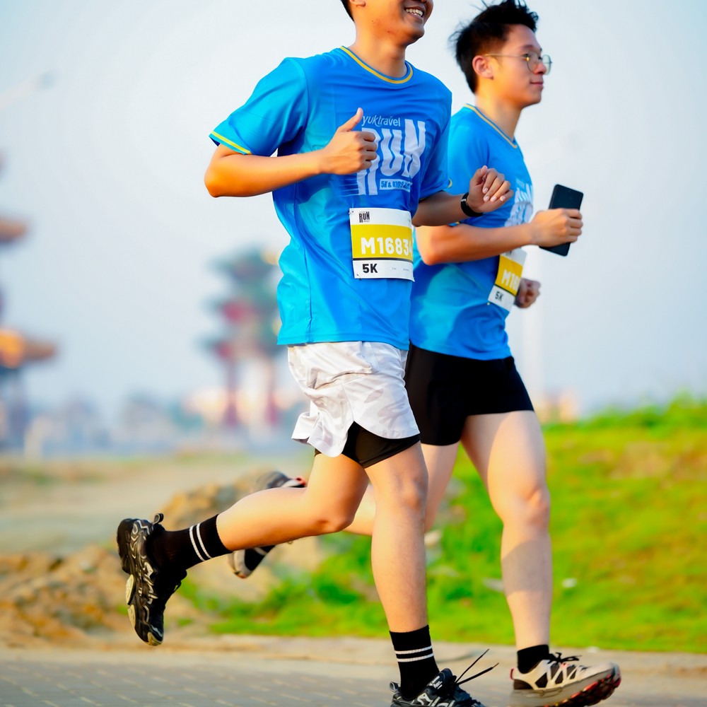 Race photo from YUK TRAVEL RUN