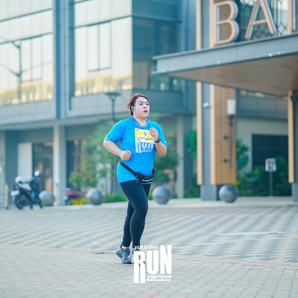 Race photo from YUK TRAVEL RUN
