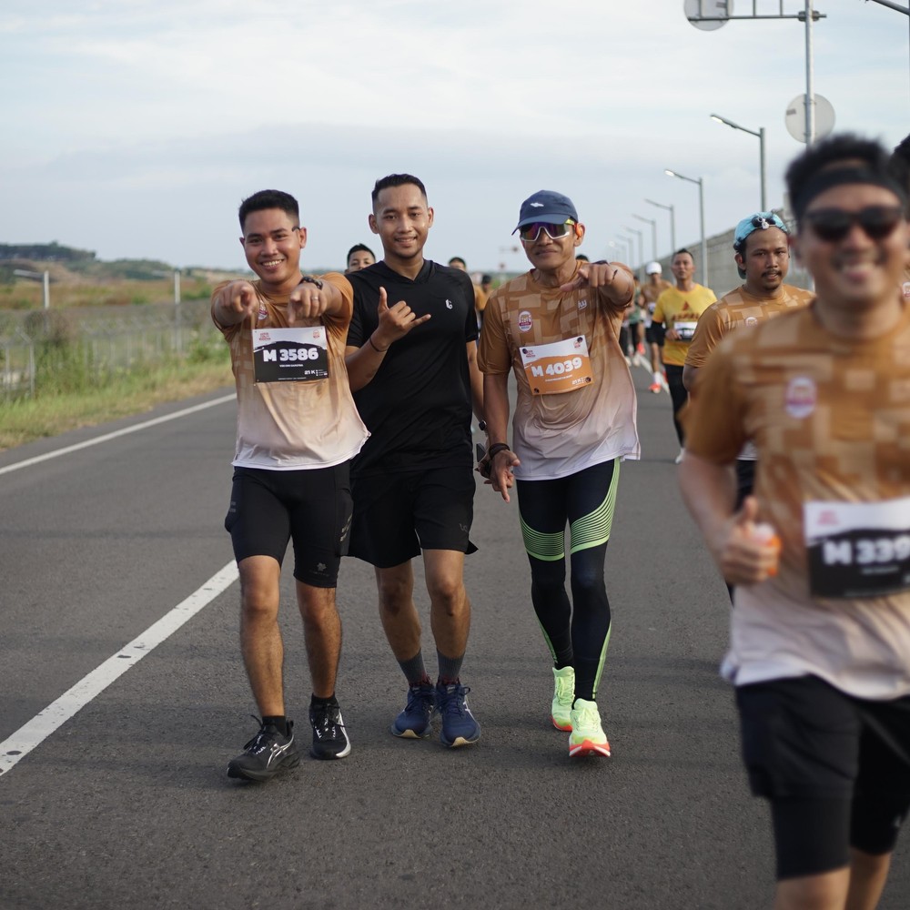 Race photo from KEDIRI HALF MARATHON 2026