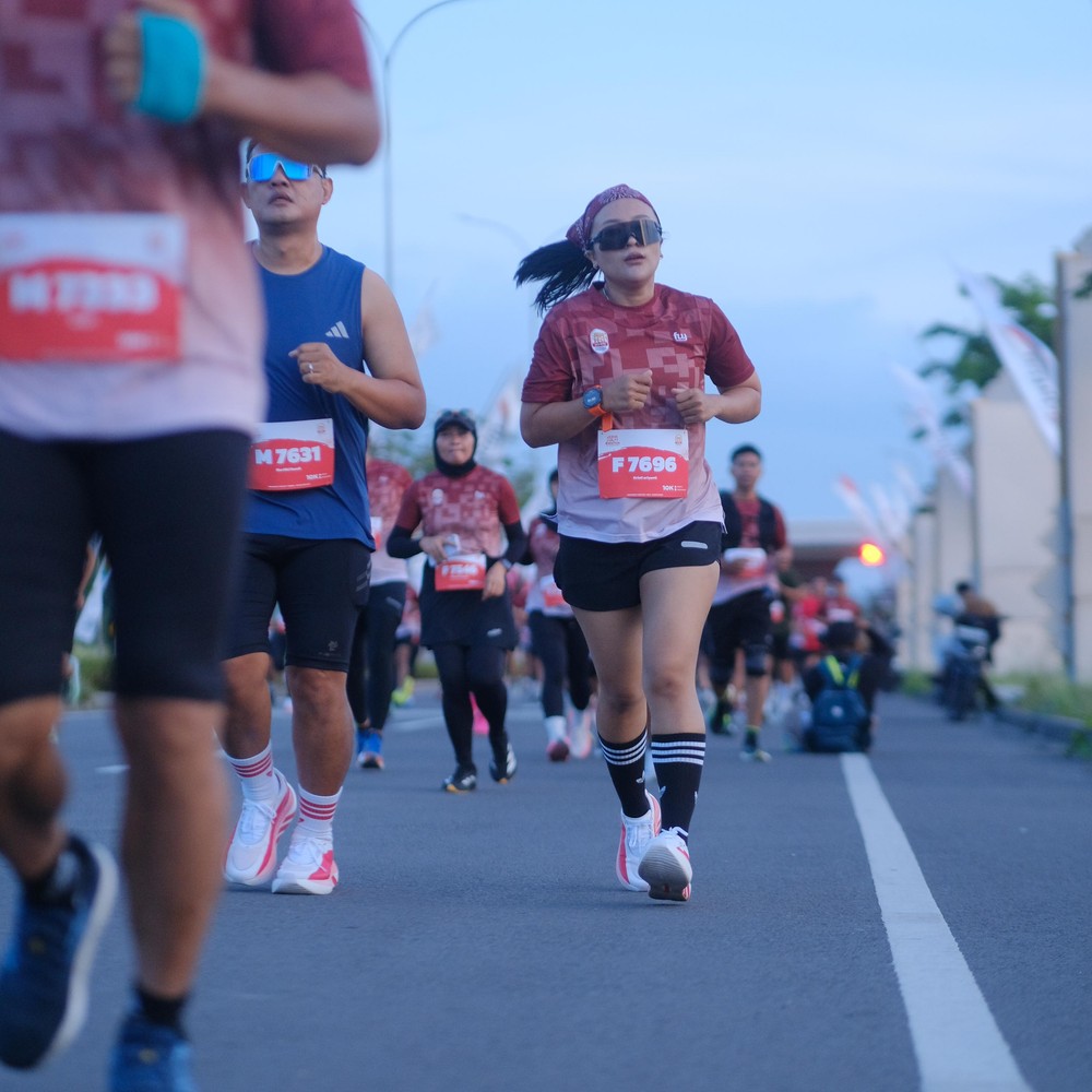 Race photo from KEDIRI HALF MARATHON 2026