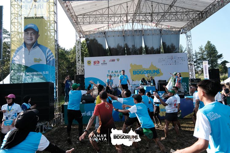 Race photo from Taman Budaya x BOGORUN 2025