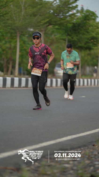 Race photo from Arutmin Borneo Run 2024