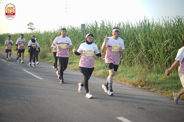 Race photo from Kediri Half Marathon 2024