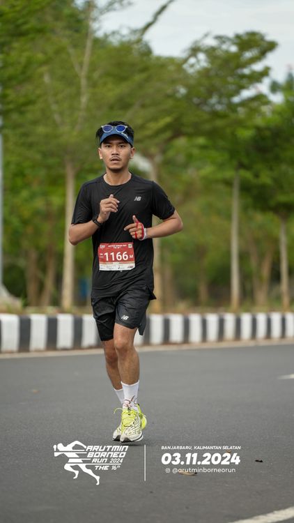 Race photo from Arutmin Borneo Run 2024