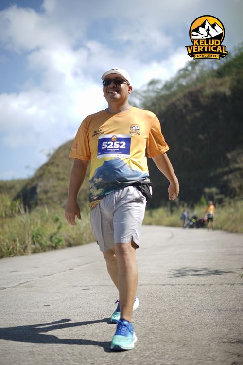 Race photo from Kelud Vertical Challenge 2024
