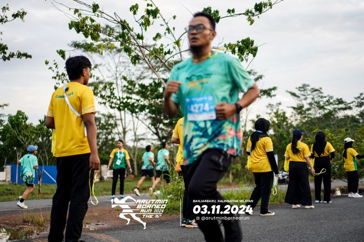 Race photo from Arutmin Borneo Run 2024