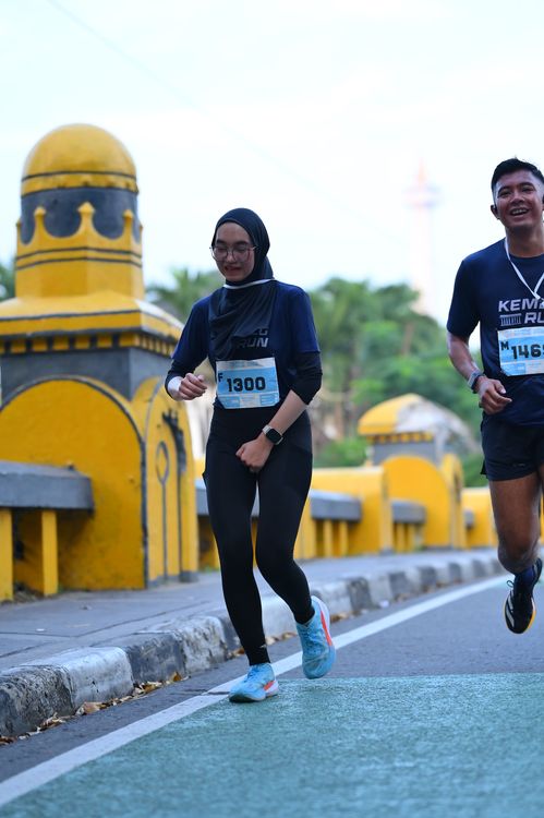 Race photo from KEMLU RUN 2025