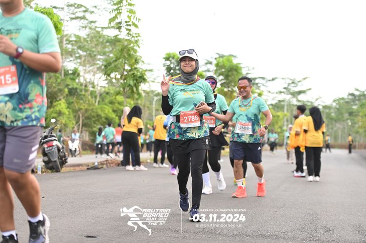 Race photo from Arutmin Borneo Run 2024