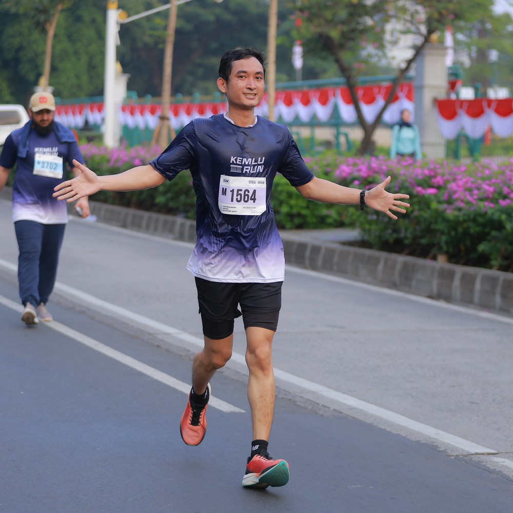 Race photo from KEMLU RUN 2026