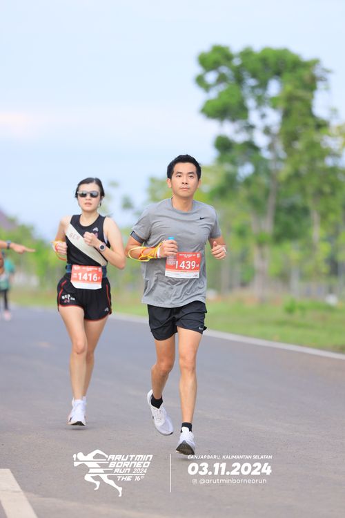 Race photo from Arutmin Borneo Run 2024