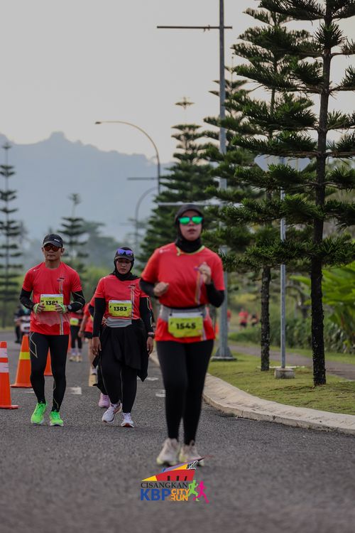 Race photo from CISANGKAN KBP CITY RUN 2025