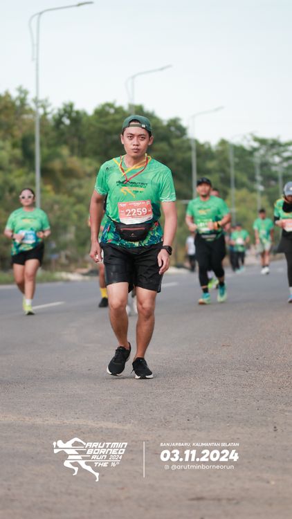 Race photo from Arutmin Borneo Run 2024