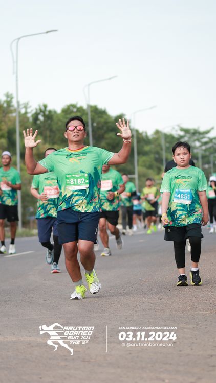 Race photo from Arutmin Borneo Run 2024