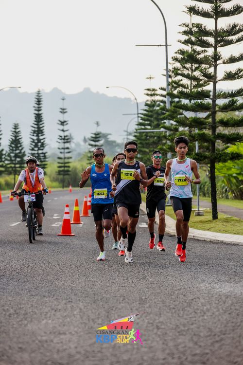 Race photo from CISANGKAN KBP CITY RUN 2025