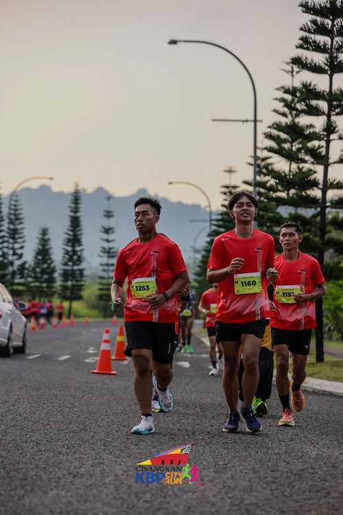 Race photo from CISANGKAN KBP CITY RUN 2025