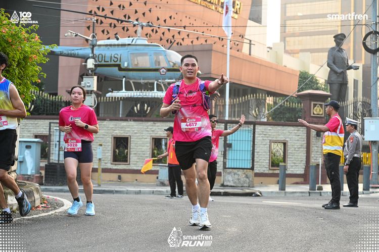 Race photo from Smartfren Run 2025 