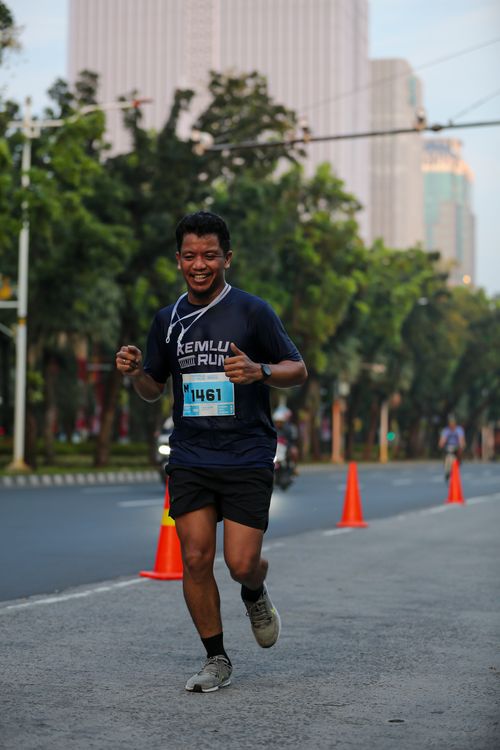 Race photo from KEMLU RUN 2025