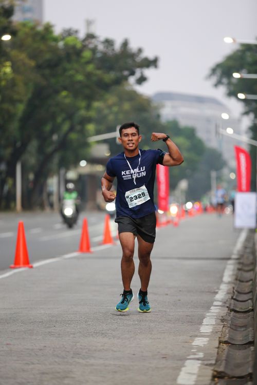 Race photo from KEMLU RUN 2025