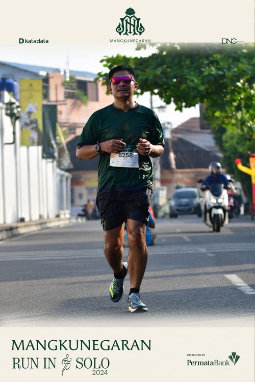 Race photo from Mangkunegaran Run 2024