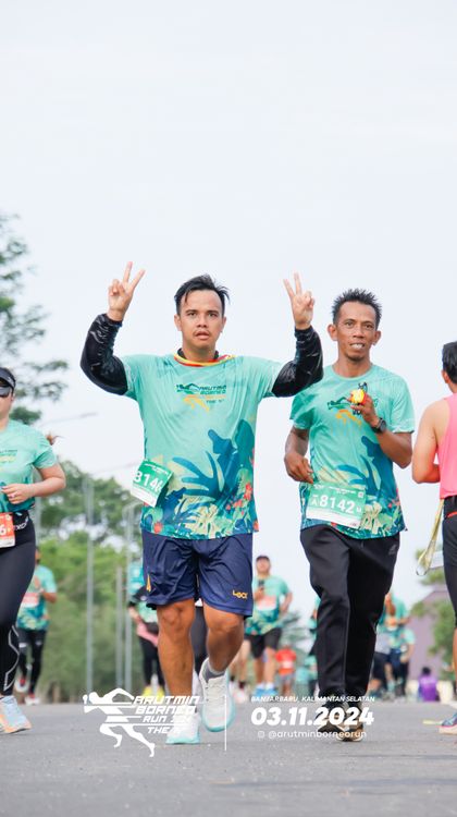 Race photo from Arutmin Borneo Run 2024