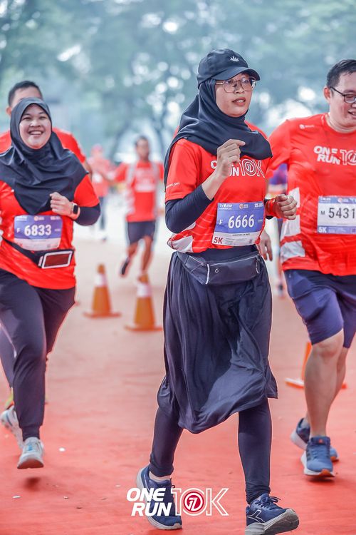 Race photo from ONE RUN 10K 2025