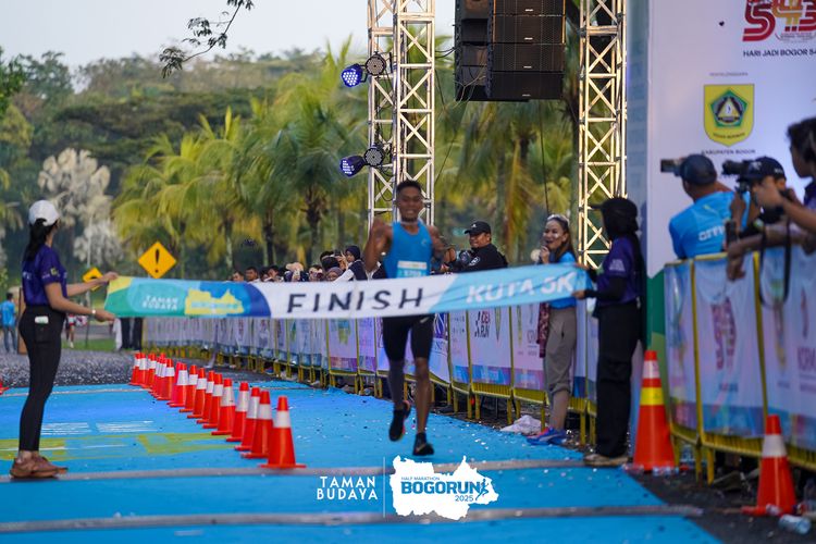 Race photo from Taman Budaya x BOGORUN 2025