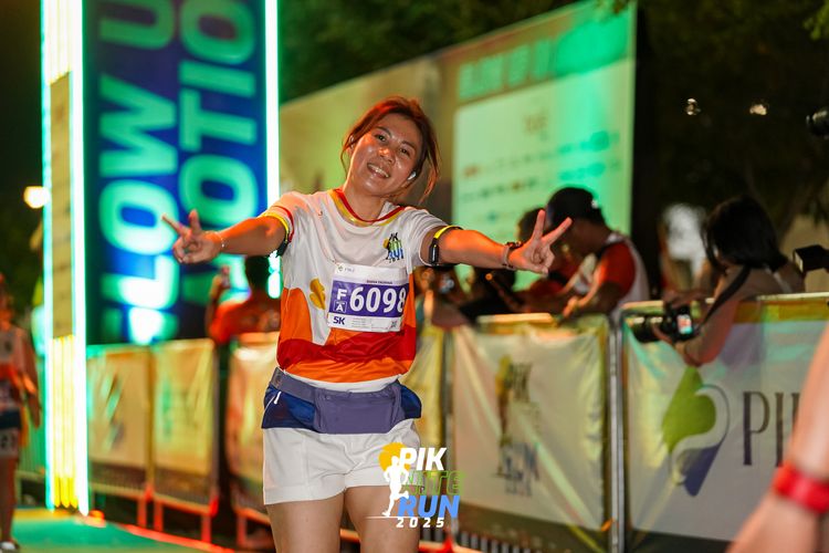 Race photo from PIK NITE RUN 2025
