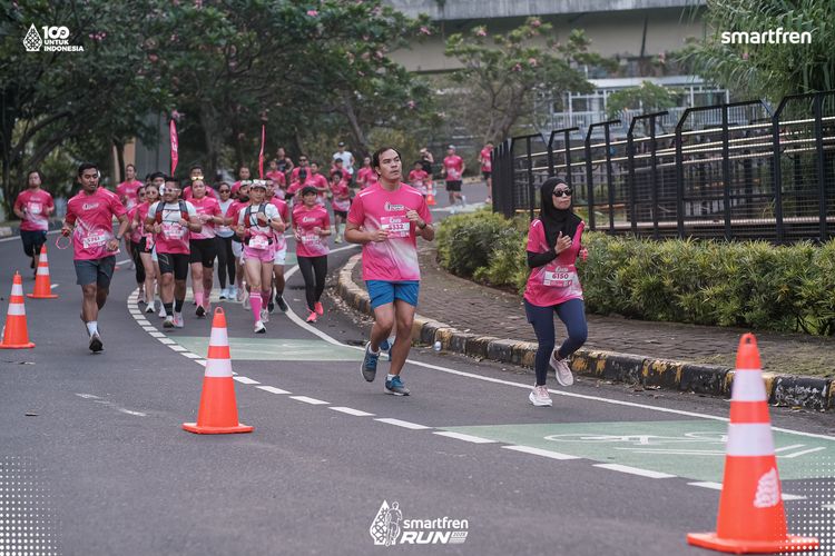 Race photo from Smartfren Run 2025