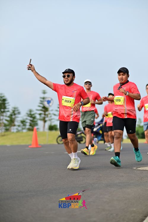 Race photo from CISANGKAN KBP CITY RUN 2025