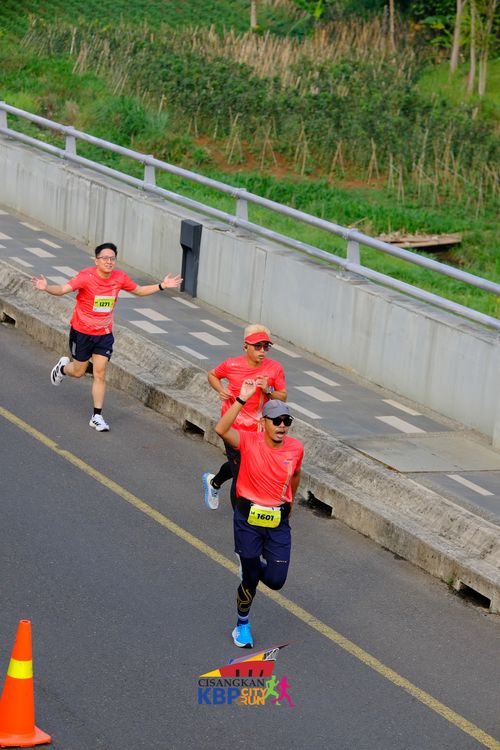 Race photo from CISANGKAN KBP CITY RUN 2025