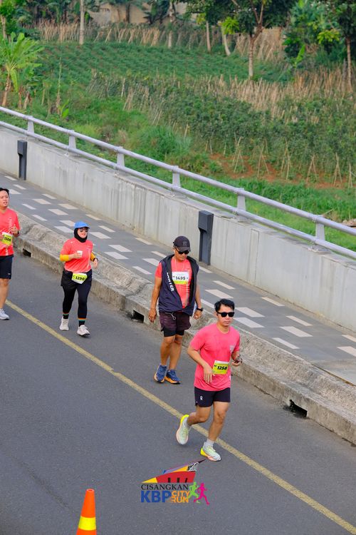 Race photo from CISANGKAN KBP CITY RUN 2025