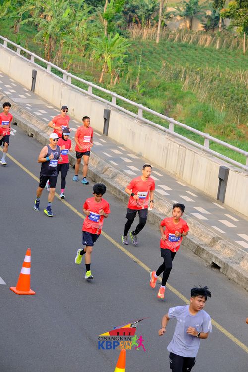 Race photo from CISANGKAN KBP CITY RUN 2025