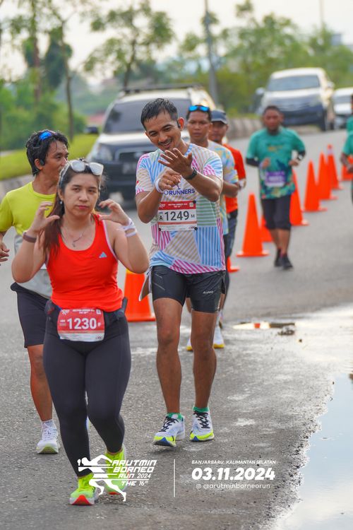 Race photo from Arutmin Borneo Run 2024