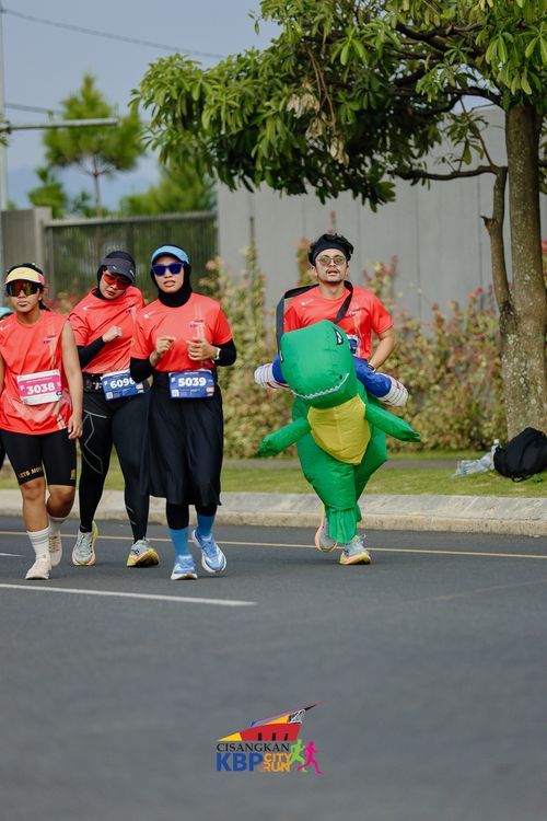 Race photo from CISANGKAN KBP CITY RUN 2025