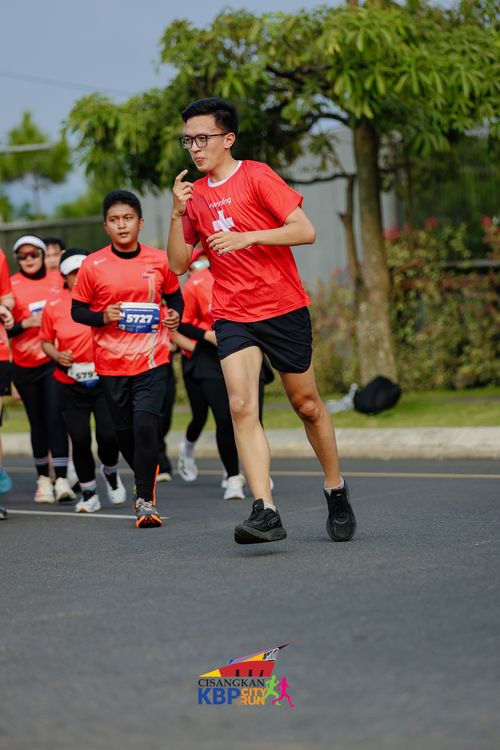 Race photo from CISANGKAN KBP CITY RUN 2025