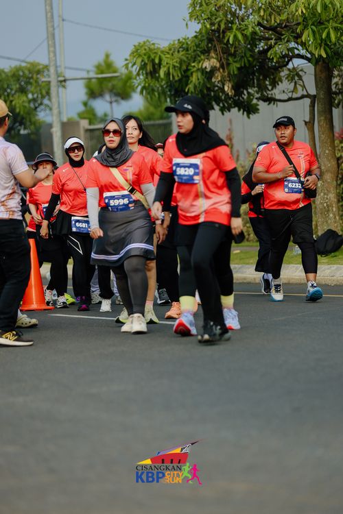 Race photo from CISANGKAN KBP CITY RUN 2025